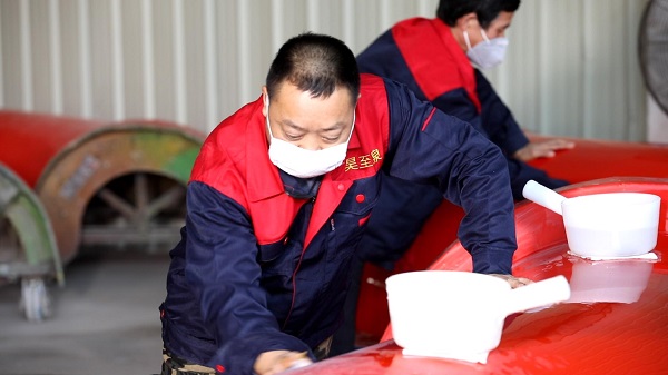 過年了，玻璃鋼水滑梯怎么維護(hù)？